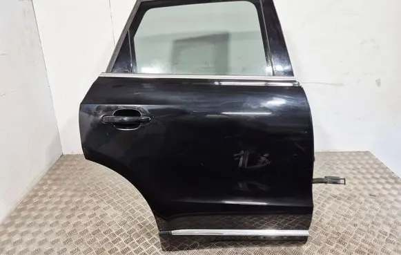 Audi Q5 SQ5 8R Rear door
