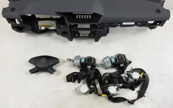 Mercedes-Benz E W212 Airbag set with panel 2128600102