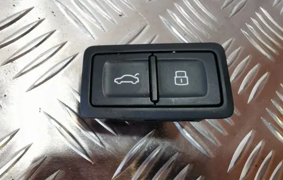 Audi A8 S8 D5 Tailgate/boot open switch button 4G0959831D