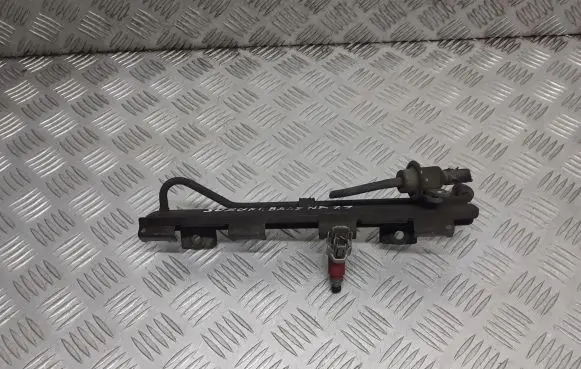 Suzuki Baleno EG Fuel main line pipe