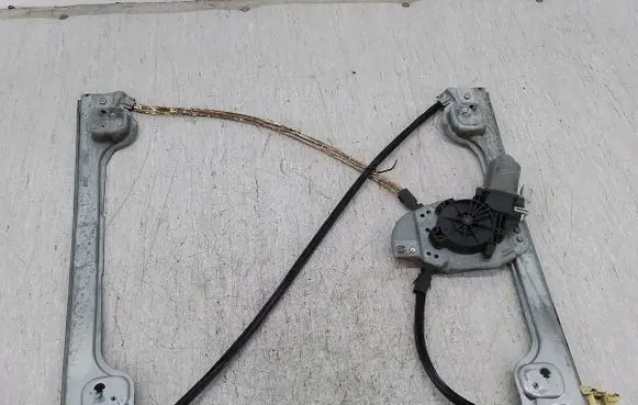 Front door window regulator with motor