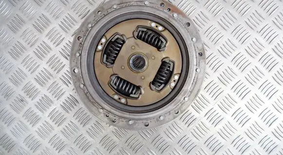 Lexus RX 450H Clutch pressure plate 3127048020 3127048021