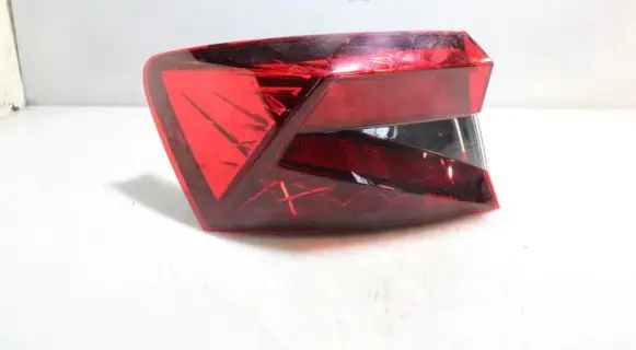 Skoda Fabia Mk4 (6VA) Rear/tail lights