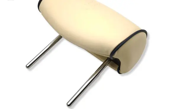 Maserati Quattroporte Rear seat headrest 
