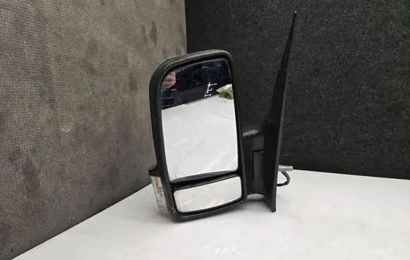 Mercedes-Benz Sprinter W906 Front door electric wing mirror 615891132102 A0008105819