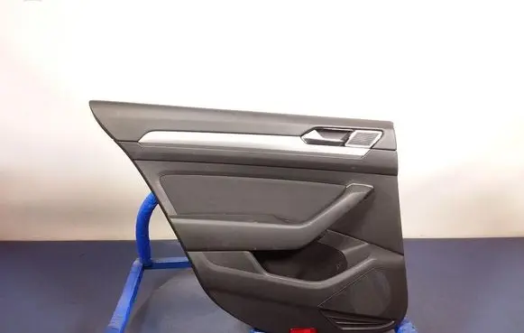 Volkswagen PASSAT B8 Door card panel trim set 