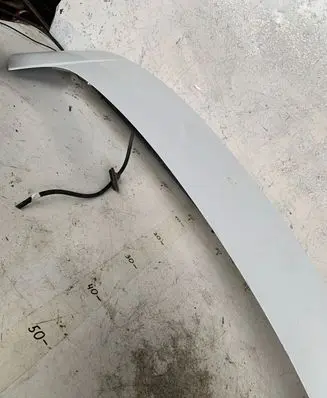 Renault Clio V Rear window tailgate spoiler 