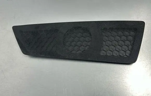 Volkswagen PASSAT B8 Subwoofer grill/trim 3G1819153