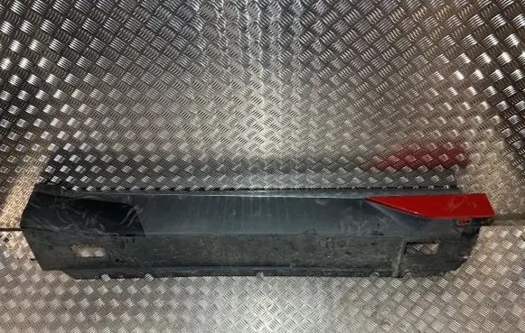 BMW i3 Front sill (body part) 7368598