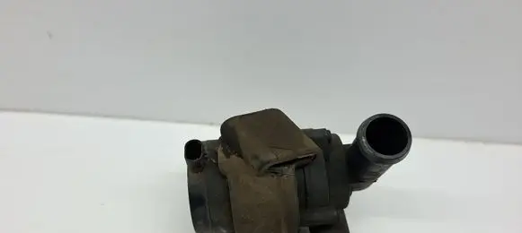 Volvo V60 Electric auxiliary coolant/water pump 31332380