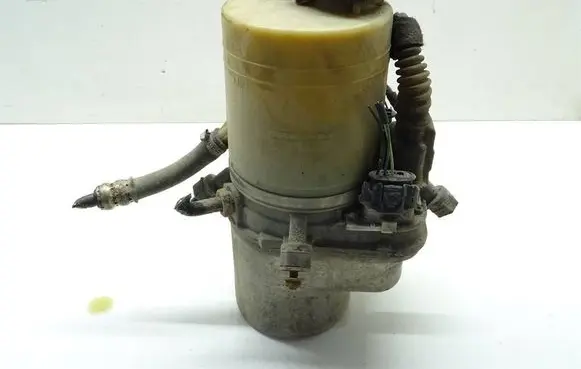 Opel Vectra C Power steering pump