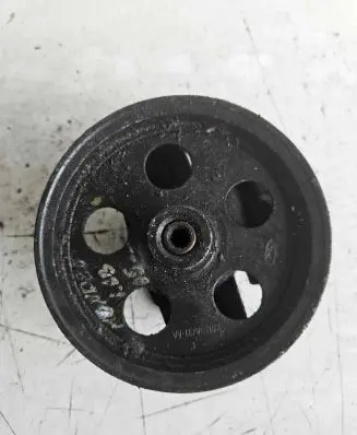 Ford Mondeo Mk III Power steering pump 1S703A733AA