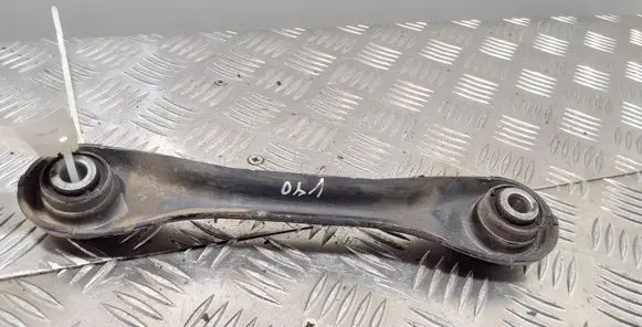 Rear control arm