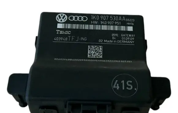 Skoda Octavia Mk2 (1Z) Gateway control module 1K0907530AA 1K0907951