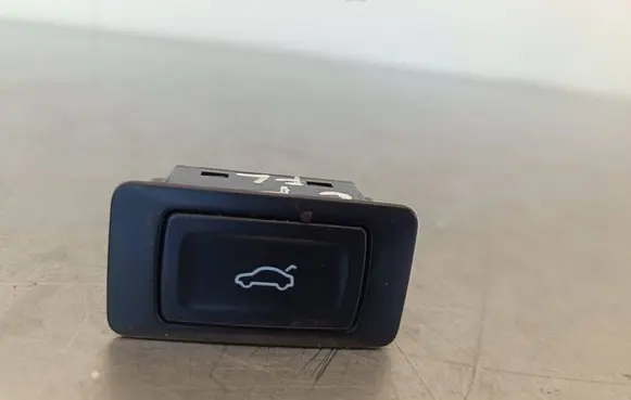 Audi A6 S6 C7 4G Tailgate/boot open switch button 4G0959831A 10091164 03092014