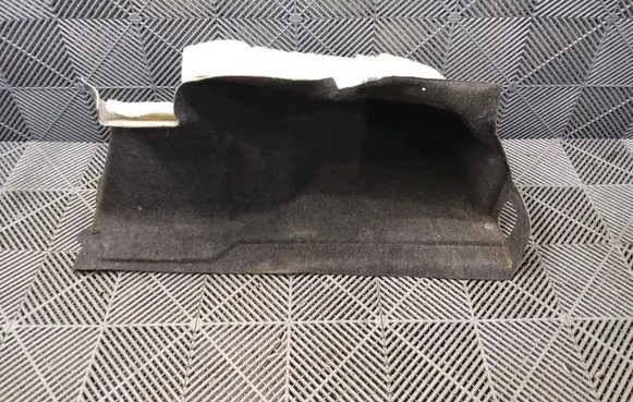 Trunk/boot side trim panel