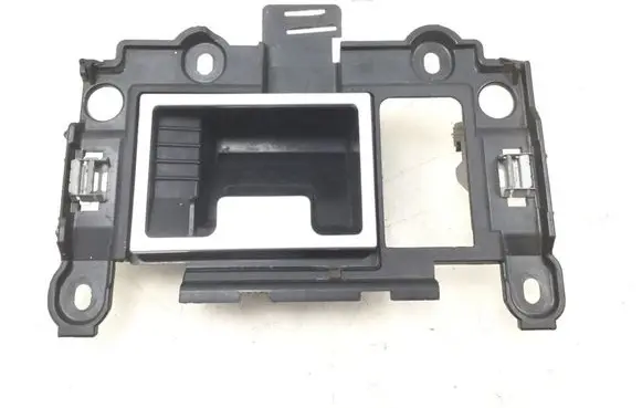 BMW 5 E60 E61 Ashtray (front) 7034098