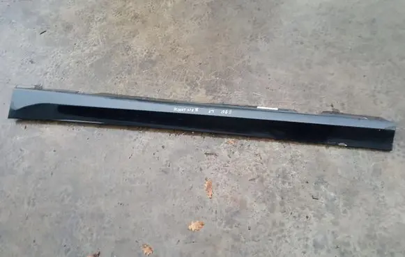 BMW 3 E90 E91 sill trim set (inner) 
