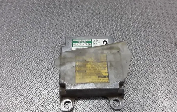 Toyota RAV 4 (XA20) Airbag control unit/module 8917042090
