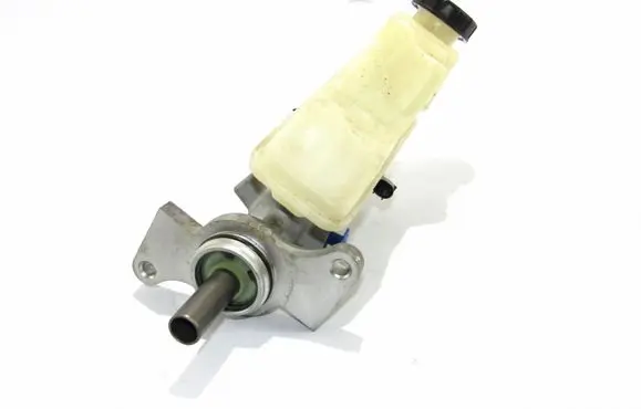 Toyota Corolla Verso E121 Master brake cylinder 744712514