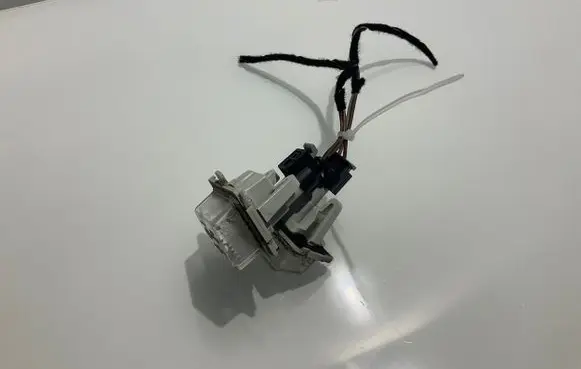 Mercedes-Benz E W212 Number plate light A2218200856 2218200856