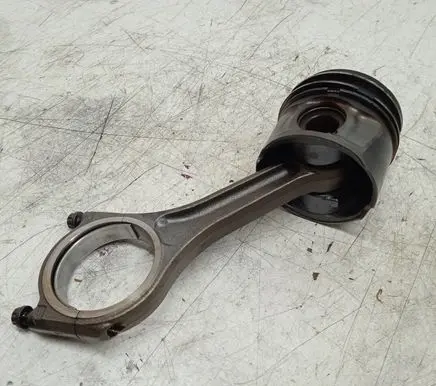 Peugeot 607 Piston with connecting rod H268X