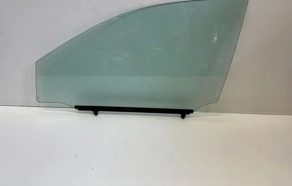 Lexus RX III Front door window glass four-door 