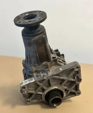 Hyundai Santa Fe Gearbox transfer box case 3B300 3B300309R F101162857