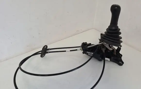 Ford Fiesta Gear shifter/selector 2S6R7C453MF