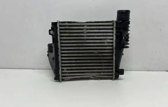 Peugeot 308 Intercooler radiator P9675627980
