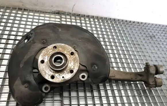 Audi A8 S8 D4 4H Front wheel hub spindle knuckle 