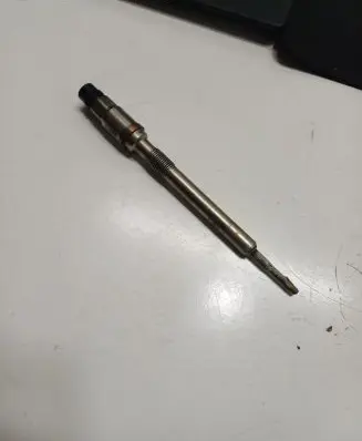 Volkswagen Golf VII Glow plug 03L905061G