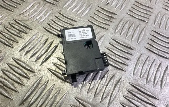 Volkswagen Golf V Steering angle sensor 1K0959654