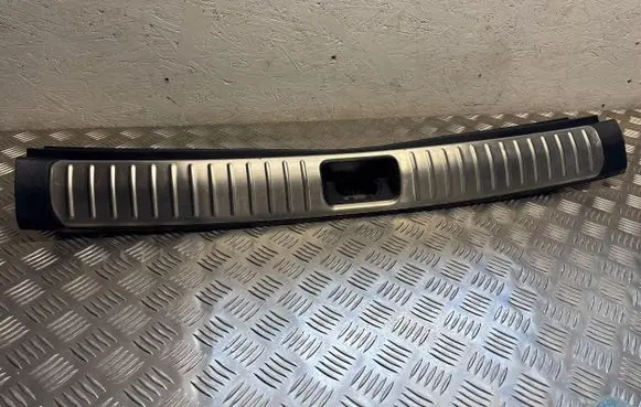 KIA Sportage Trunk/boot sill cover protection 85770D9500