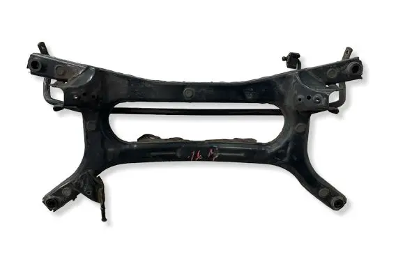 Toyota Prius (XW50) Rear subframe 