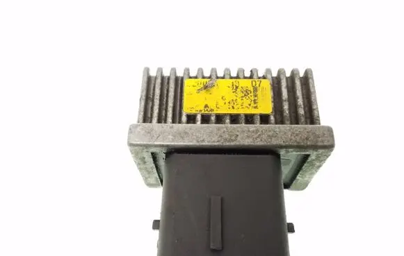 Nissan Qashqai Other relay 820059243