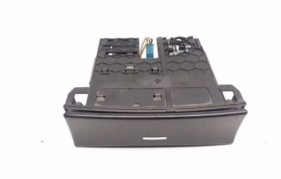 Mercedes-Benz ML W164 Ashtray (front) A1648100030