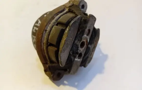 Audi A4 S4 B5 8D Gearbox mount