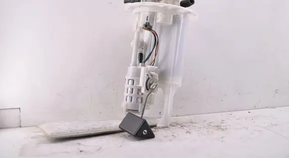 Toyota Yaris In-tank fuel pump 777040D070