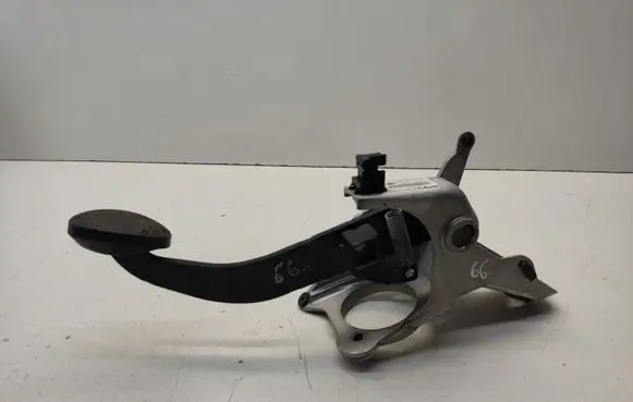 Clutch pedal