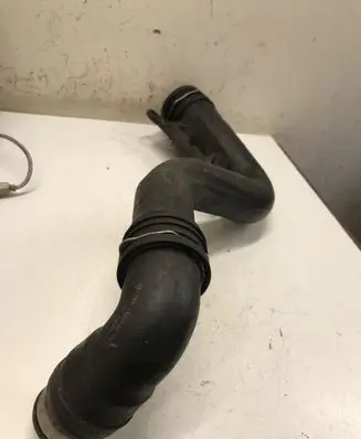 Volkswagen Golf V Intercooler hose/pipe 1K0145762