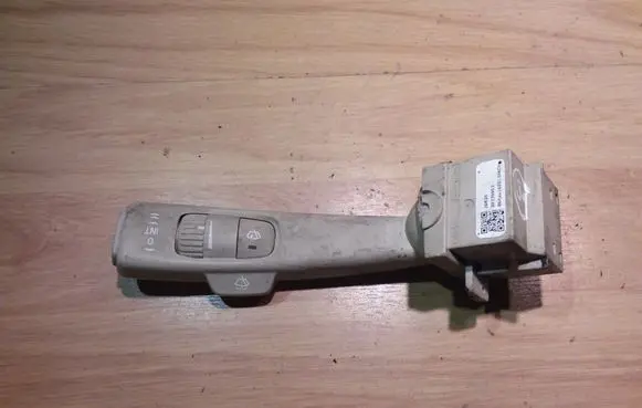 Volvo S80 Wiper control stalk 30739853