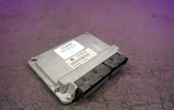 Skoda Fabia Mk1 (6Y) Engine control unit/module ECU 047906033