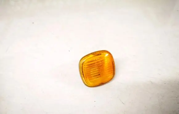 Audi A4 S4 B5 8D Front fender indicator light 4d0949127b