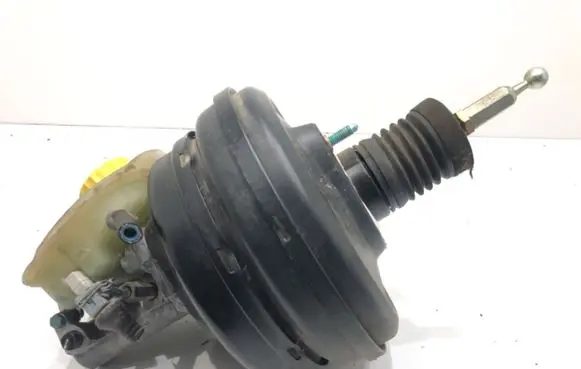 Audi A6 S6 C5 4B Brake booster