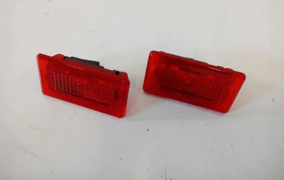 Tesla Model S Front door interior light 17435002428