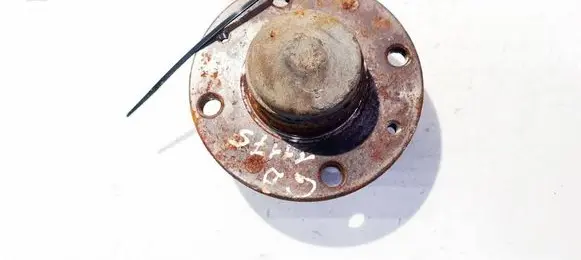 Opel Corsa D Rear wheel hub 