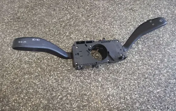 Volkswagen Polo Wiper turn signal indicator stalk/switch 6Q0953503AD