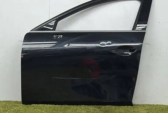 Mazda 3 Front door BDMT59010