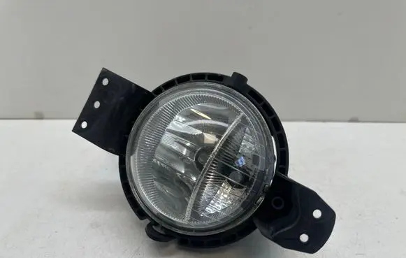 Mini Cooper Countryman R60 Front fog light 9802163